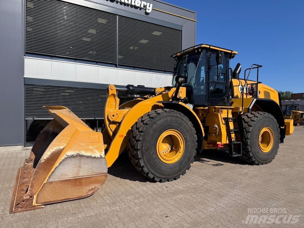 CAT 966 Rataslaadurid