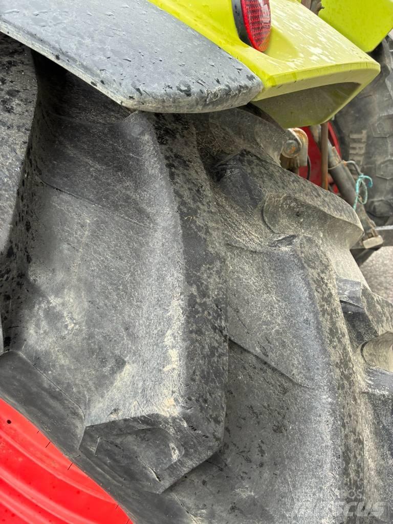 CLAAS 430 Traktorid