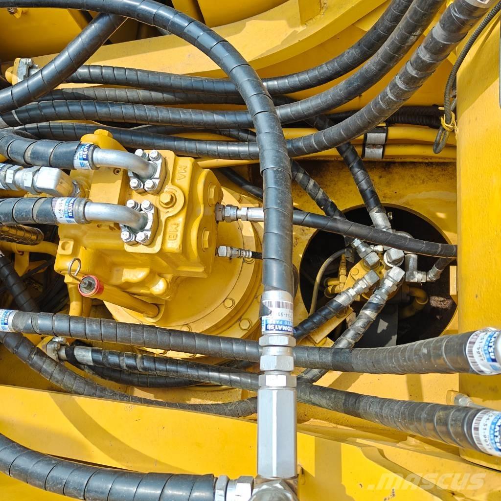 Komatsu 350-7 Roomikekskavaatorid
