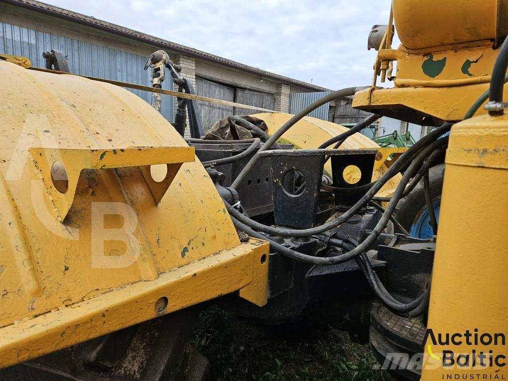  Kirovec K-701 Traktorid