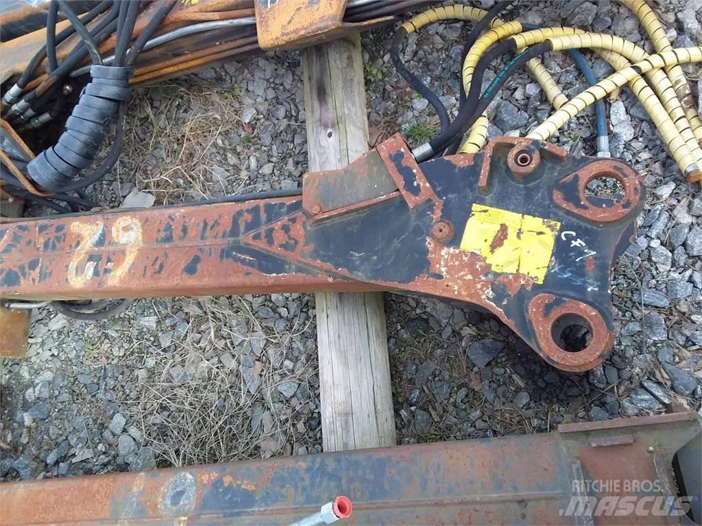 John Deere CF 1 Forvarderi kraanad