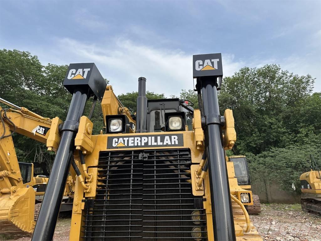 CAT D7R Buldooserid