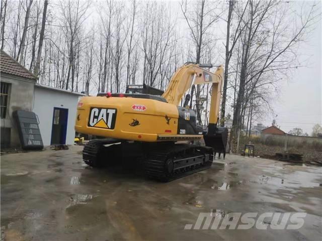 CAT 320D Roomikekskavaatorid