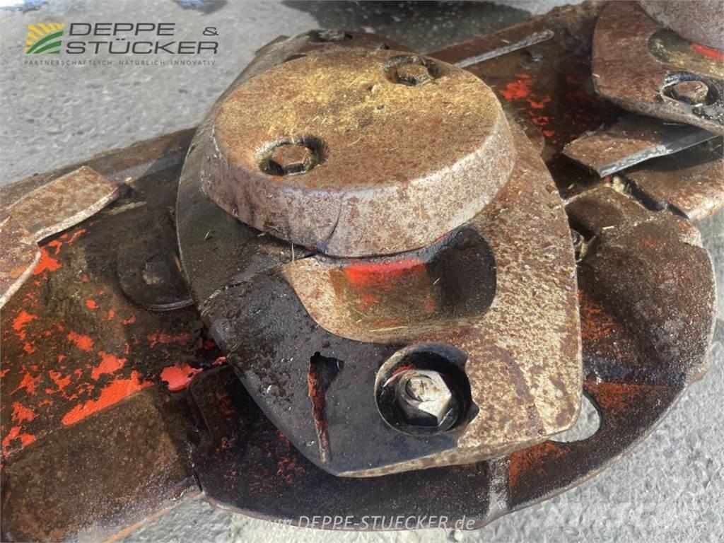 Kuhn GMD 802F-FF Muljurniidukid