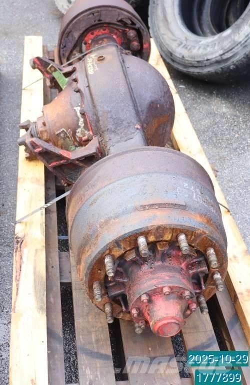 Scania P 82 M Sillad