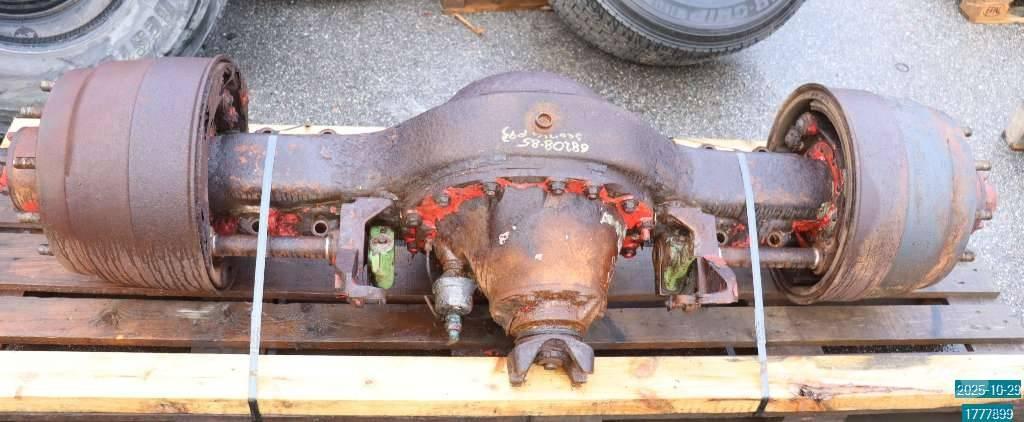 Scania P 82 M Sillad