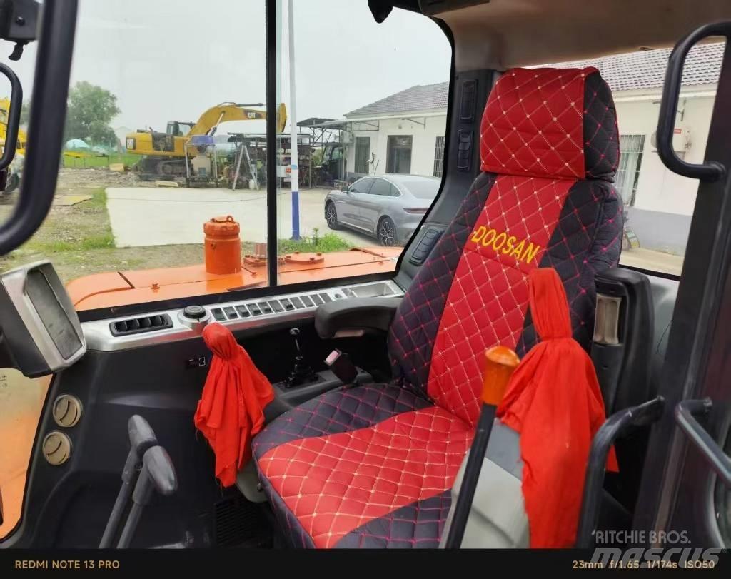 Doosan DX 60 Miniekskavaatorid < 7 t