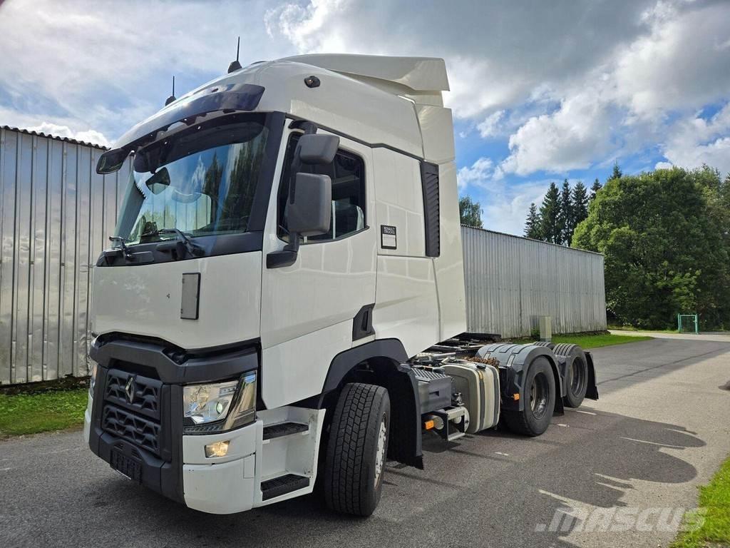 Renault T520 6X2 Sadulveokid