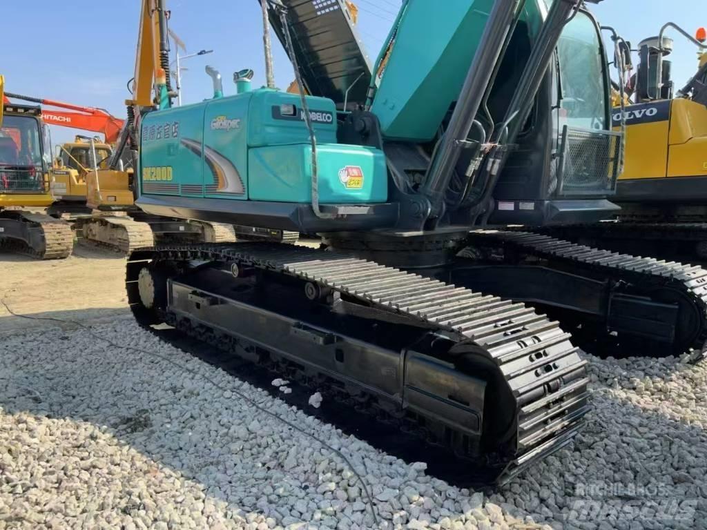 Kobelco SK 200 LC I Roomikekskavaatorid