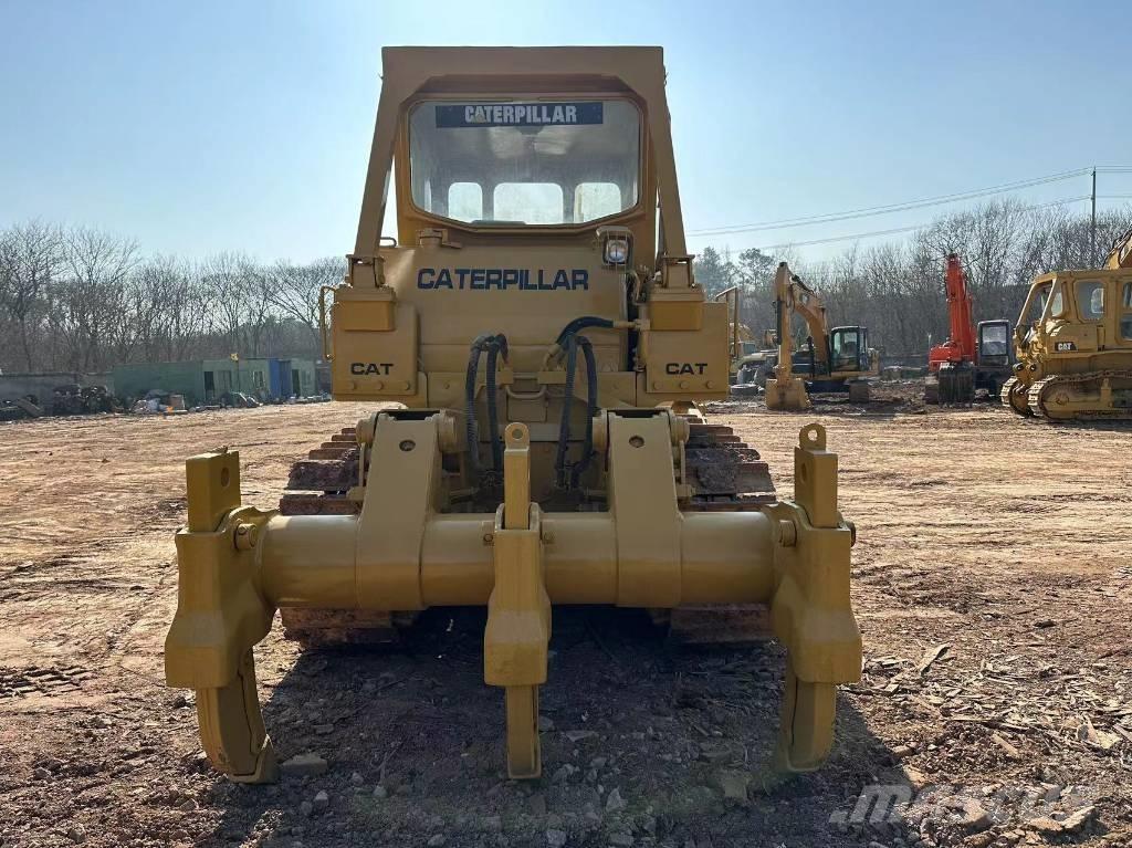 CAT D 8 K Buldooserid
