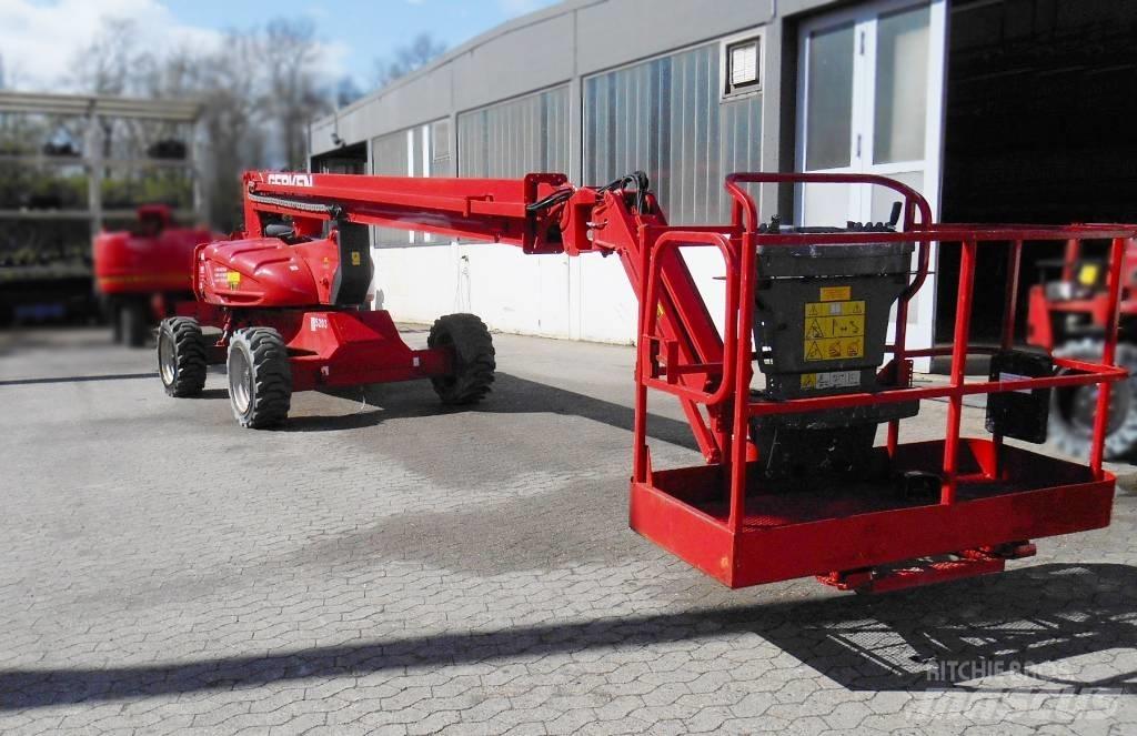 JLG E 600 JP Iseliikuvad poomtõstukid