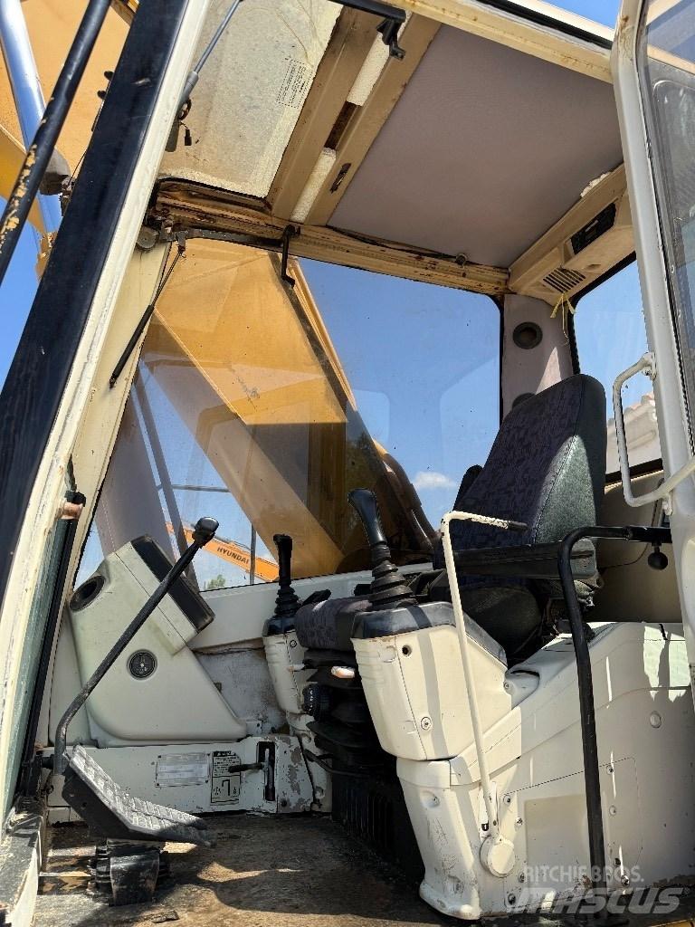 CAT 325 LN Roomikekskavaatorid