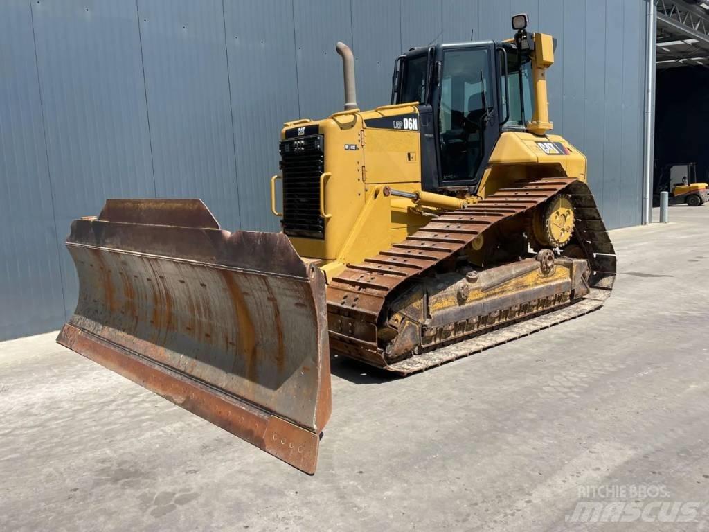 CAT D6N LGP Buldooserid