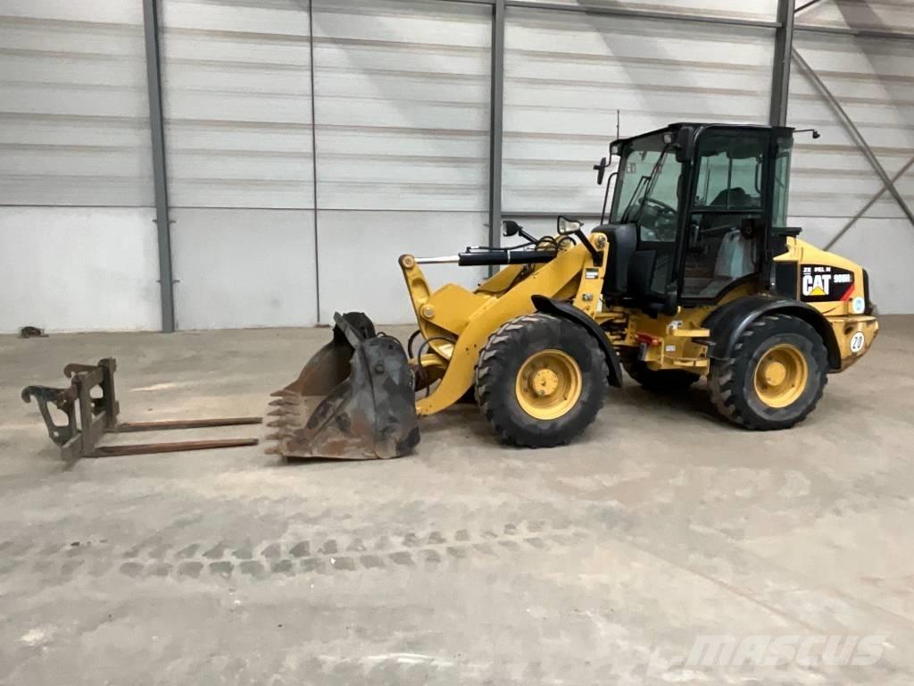 CAT 908 H 2 Rataslaadurid