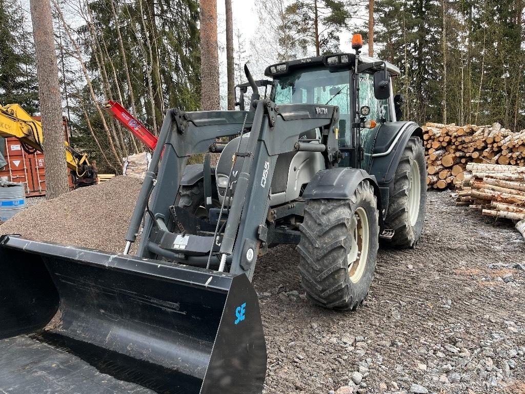 Valtra N 121 HT Traktorid