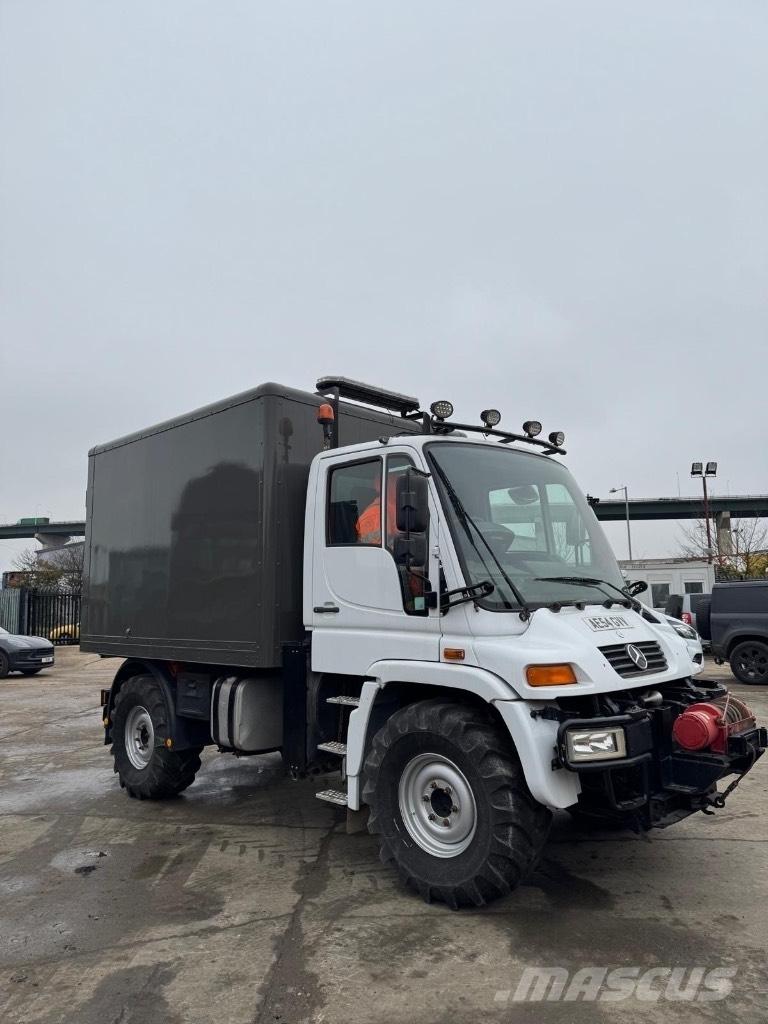 Unimog U300 Kommunaalteenuste tehnika