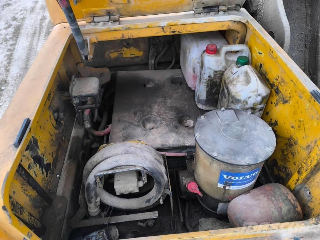 Volvo EC460CL Roomikekskavaatorid