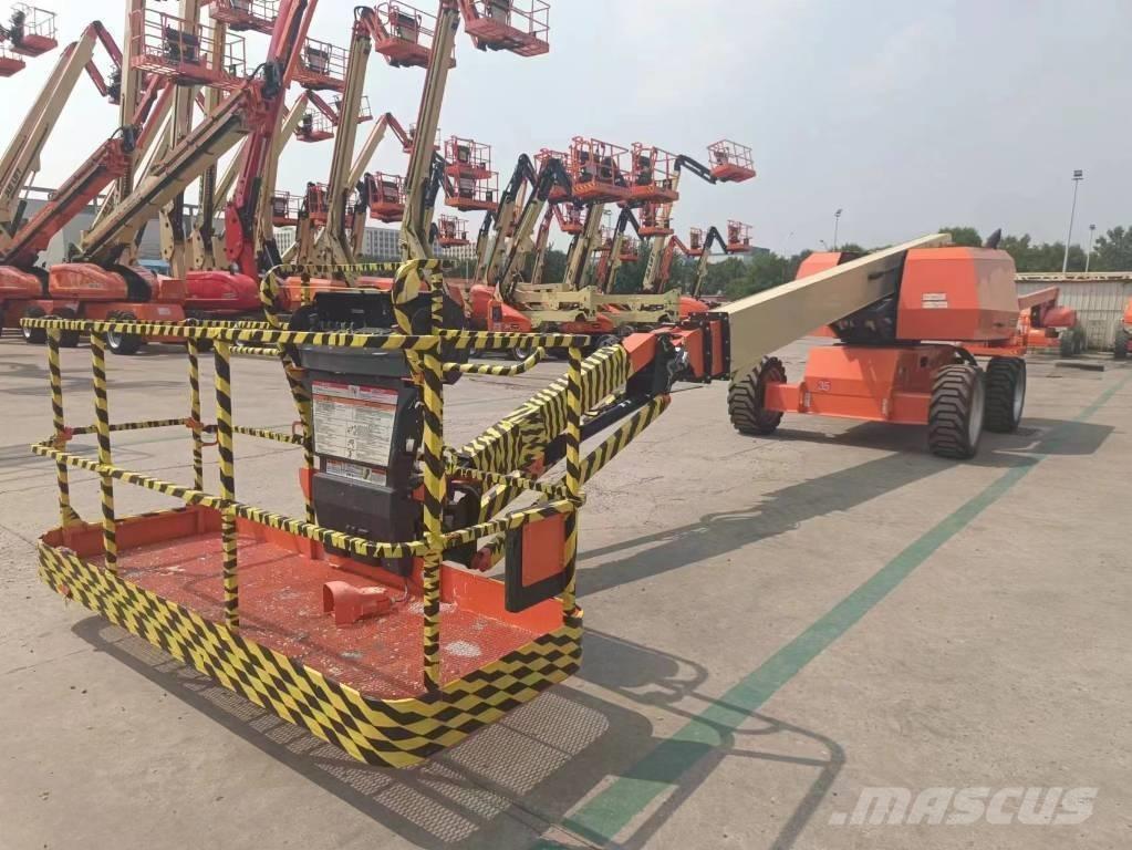 JLG 660 SJ Teleskoop poomtõstukid