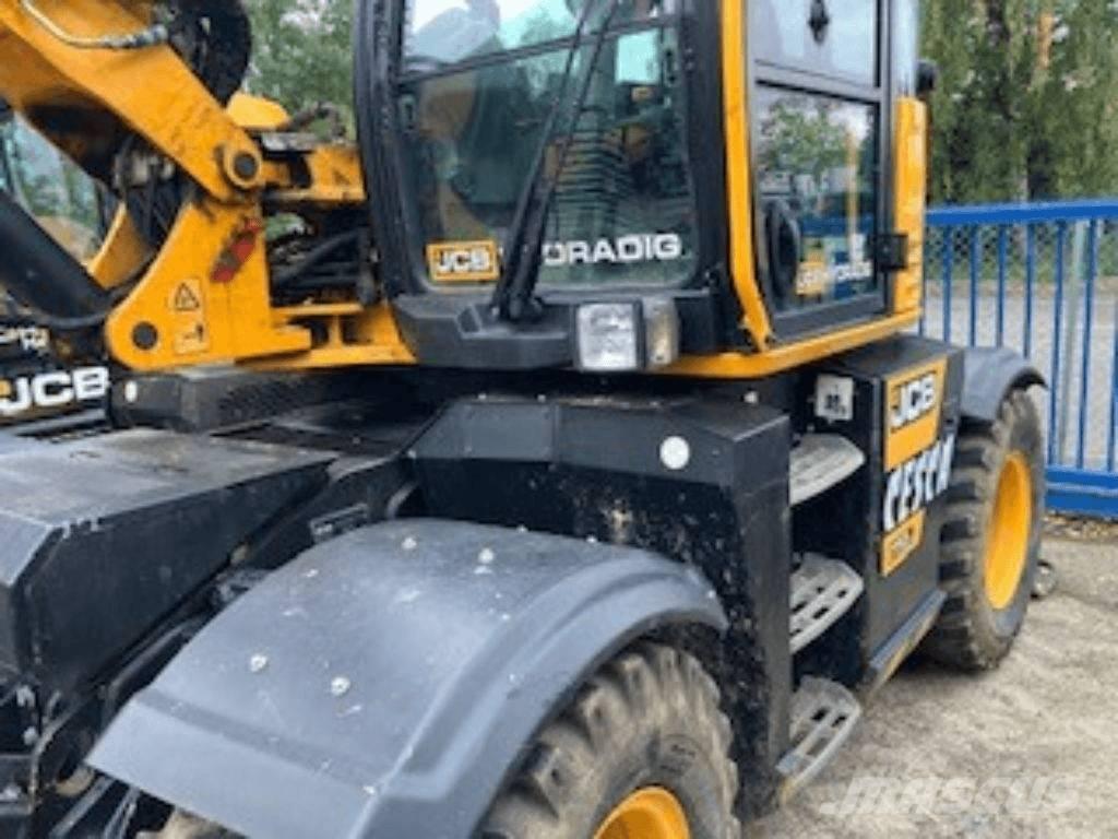 JCB Hydradig Ratasekskavaatorid
