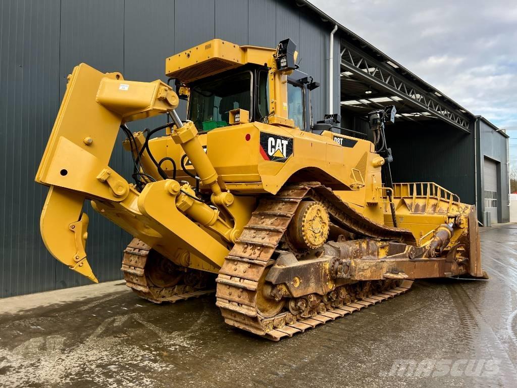 CAT D8T - CE Buldooserid