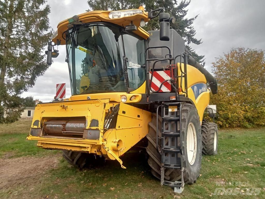 New Holland CR 9080 Teraviljakombainid