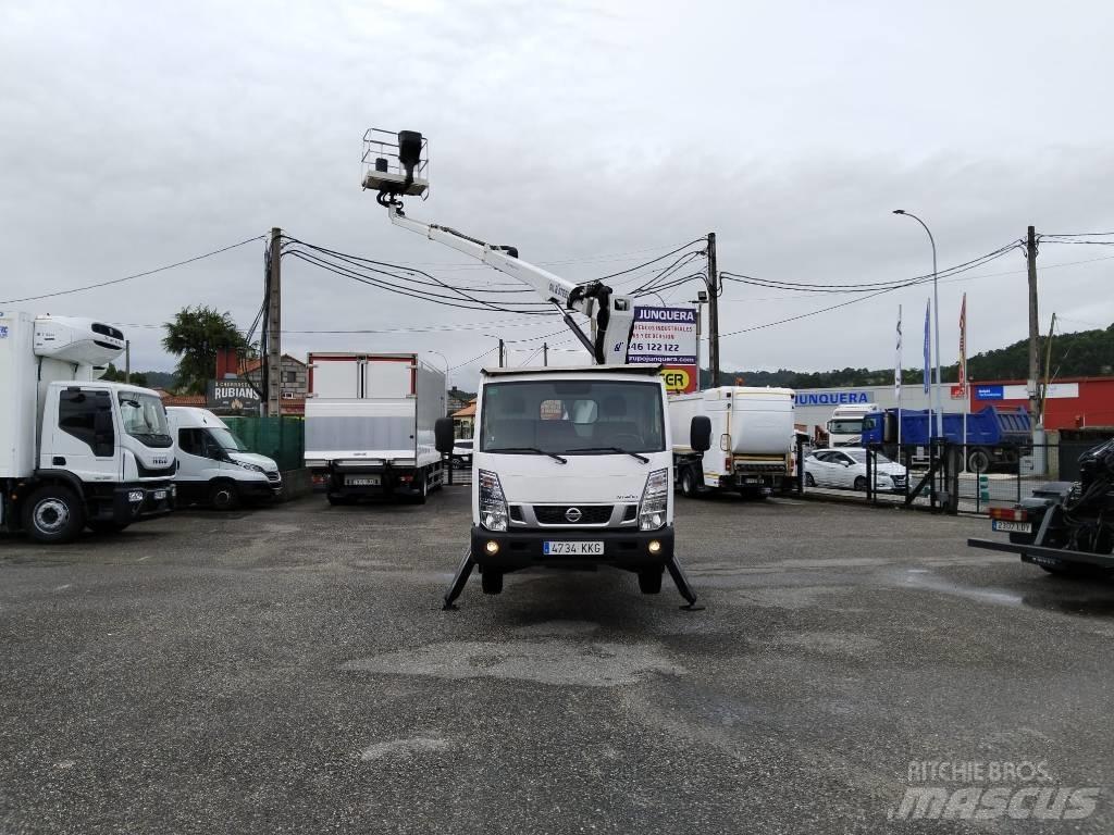 Nissan CABSTAR 35.13 Kraanaga veokid