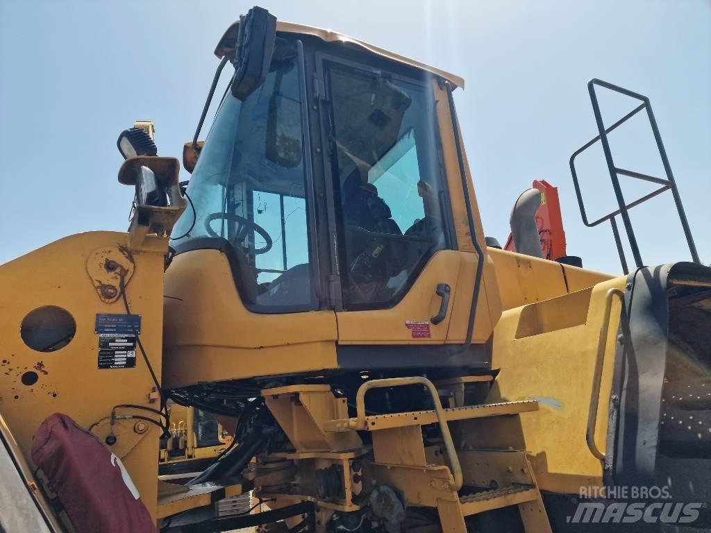 Volvo L 220 F Rataslaadurid