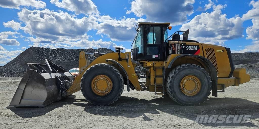 CAT 982 M Rataslaadurid
