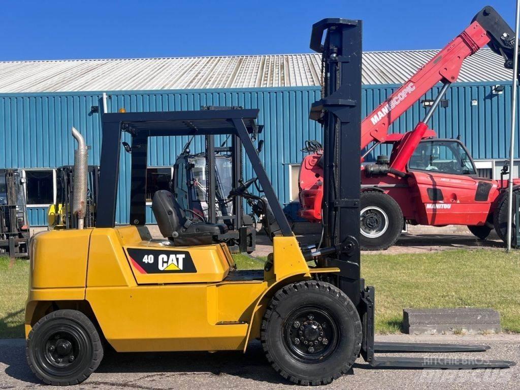 CAT DP40K2 Diiseltõstukid