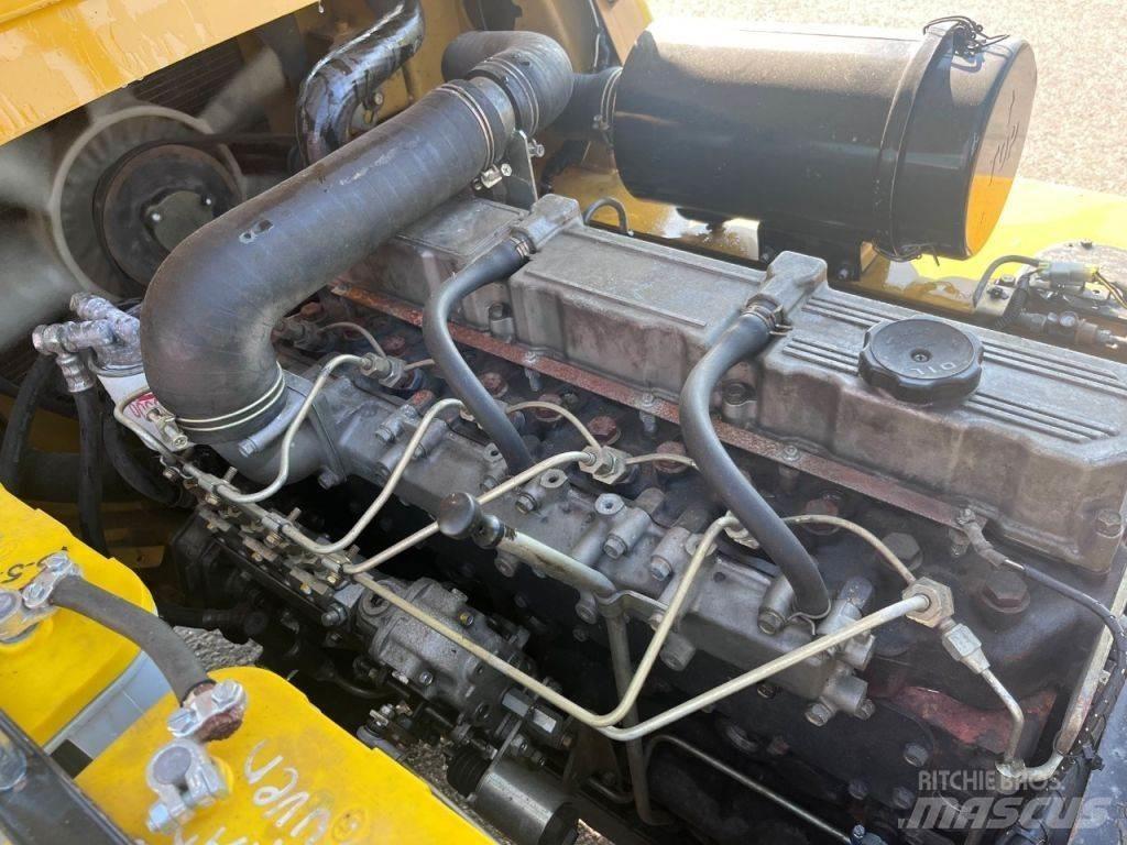 CAT DP40K2 Diiseltõstukid