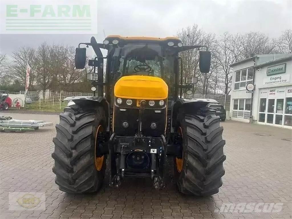 JCB fastrac 4220 Traktorid