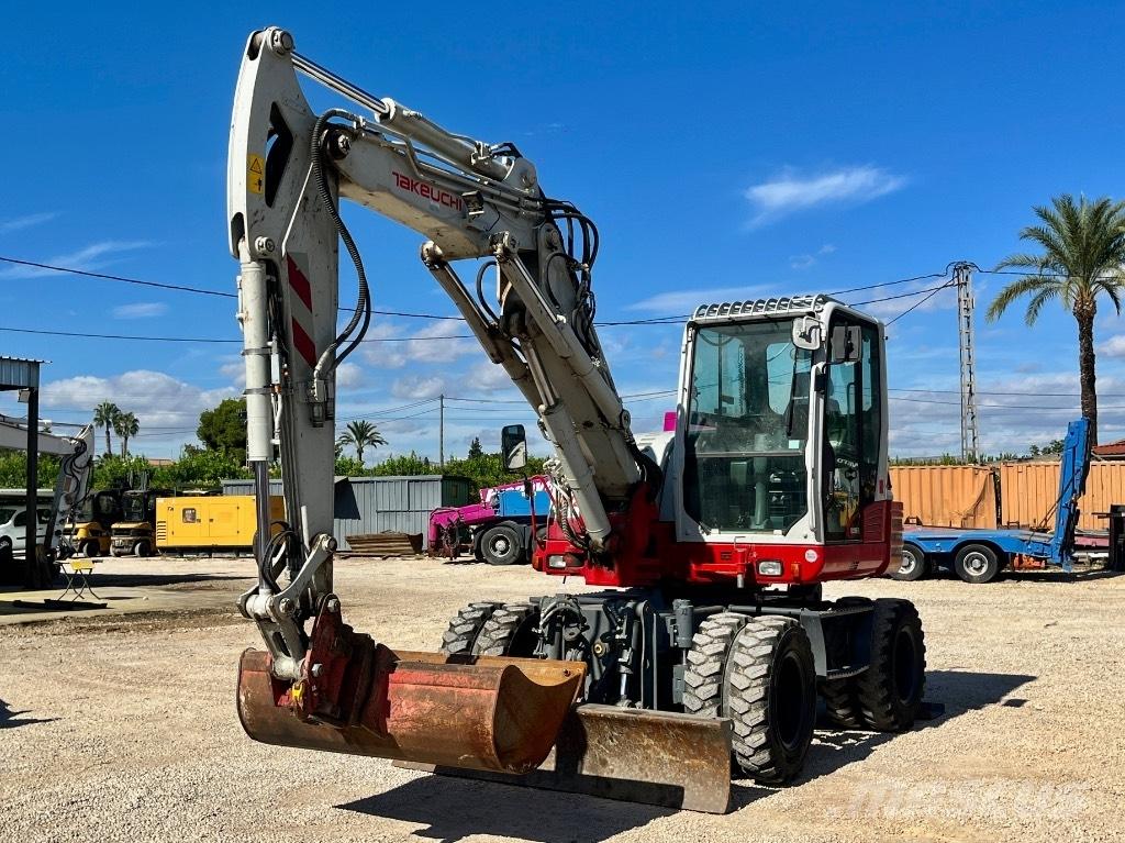 Takeuchi TB 295 W Ratasekskavaatorid