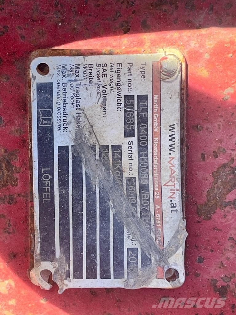 Takeuchi TB 295 W Ratasekskavaatorid