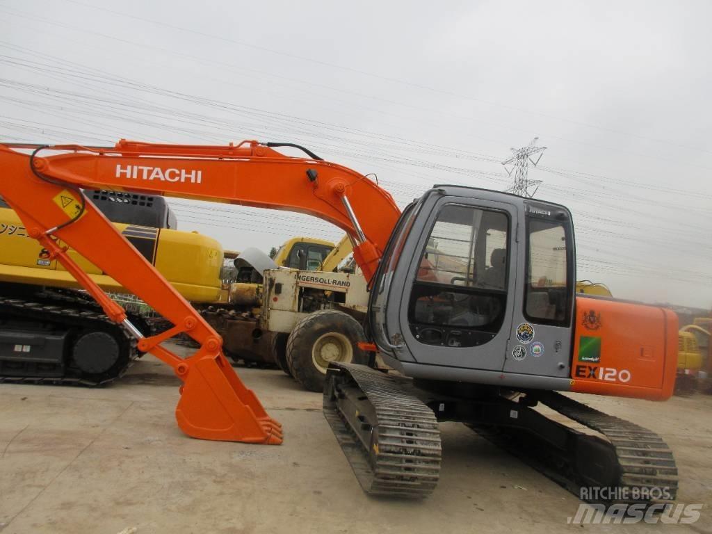Hitachi EX 120-3 Roomikekskavaatorid