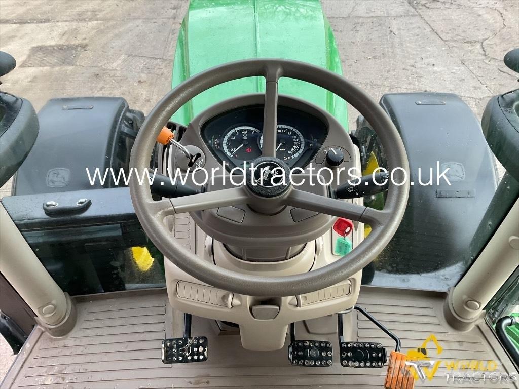 John Deere 6130 R Traktorid