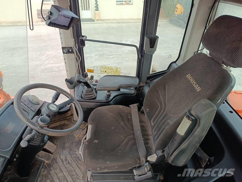 Doosan DL200-5 Väikelaadurid
