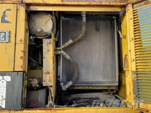 CAT 231 D Roomikekskavaatorid