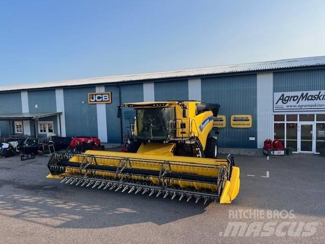 New Holland CX8.70 Teraviljakombainid