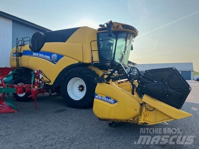 New Holland CX8.70 Teraviljakombainid