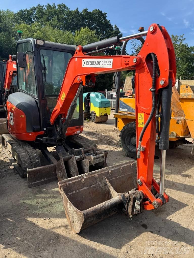 Kubota U 27-4 Miniekskavaatorid < 7 t