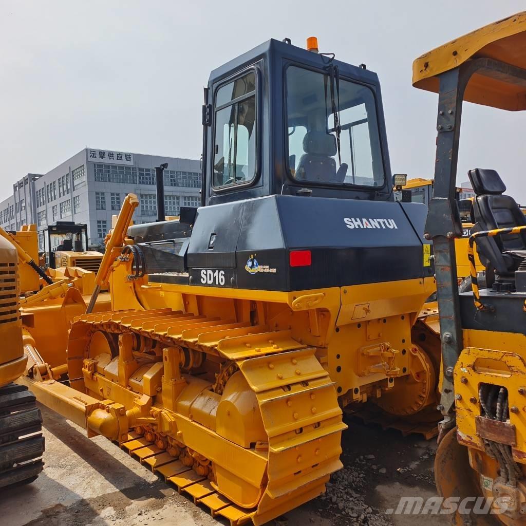 Shantui SD 16 Buldooserid