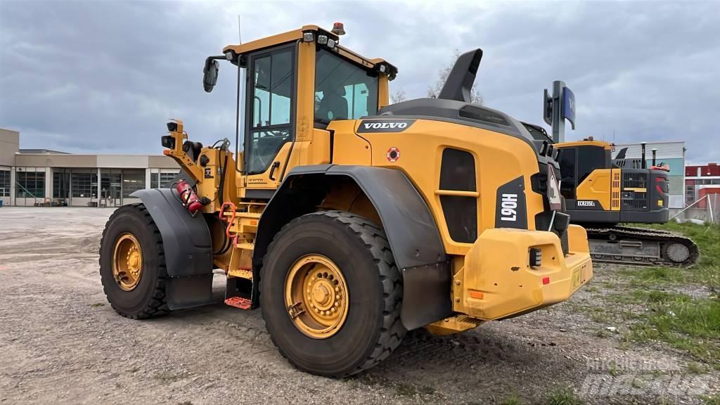 Volvo L 90 H Rataslaadurid