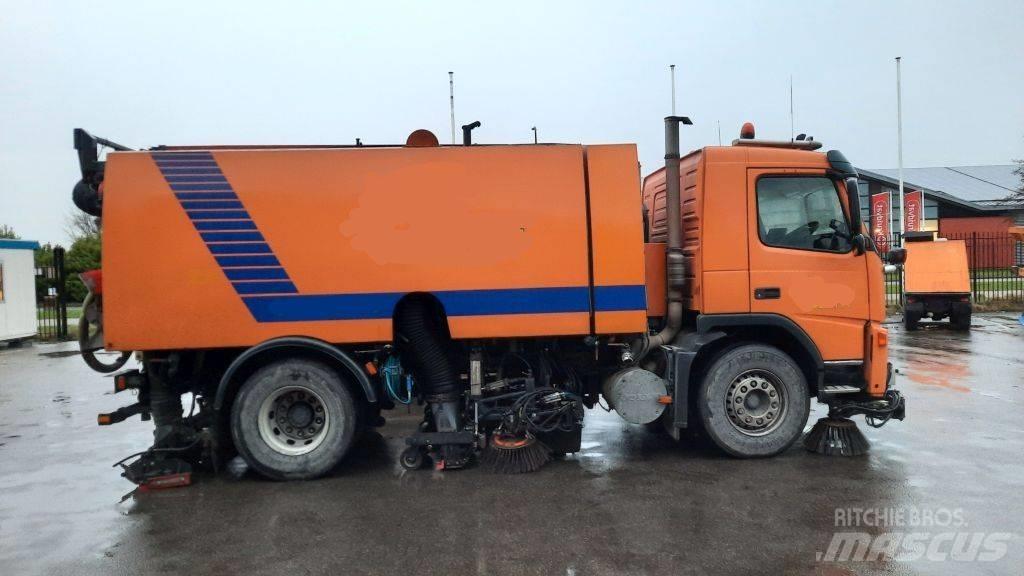 Volvo FM9 + Beam CX800 Tänavapuhastusveokid