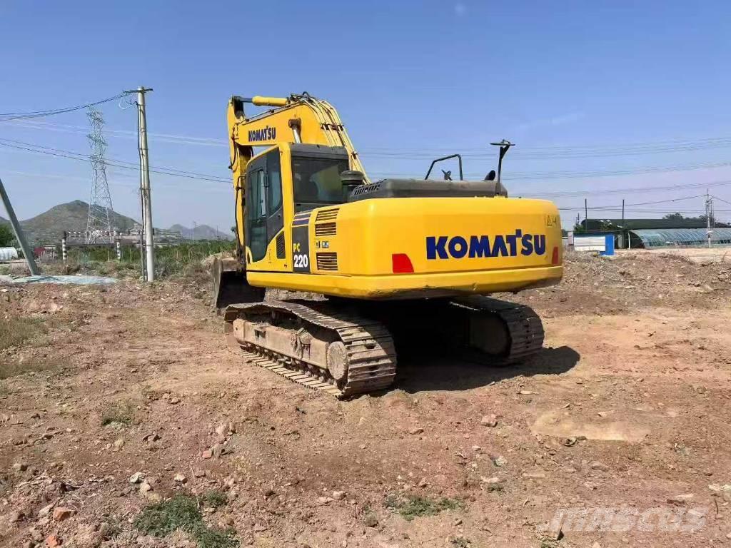 Komatsu PC 220-8MO Roomikekskavaatorid