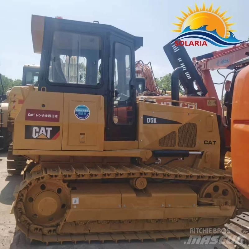 CAT D 5 K Buldooserid