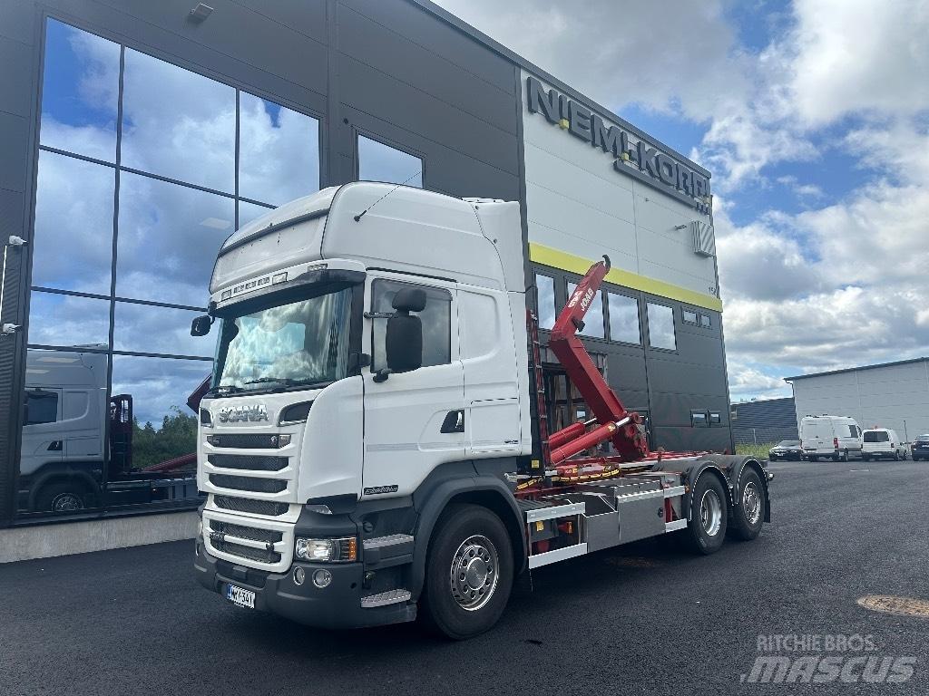 Scania R520 6x2*4 Konksliftveokid