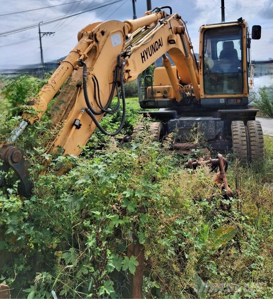 Hyundai Robex 140 W Ratasekskavaatorid