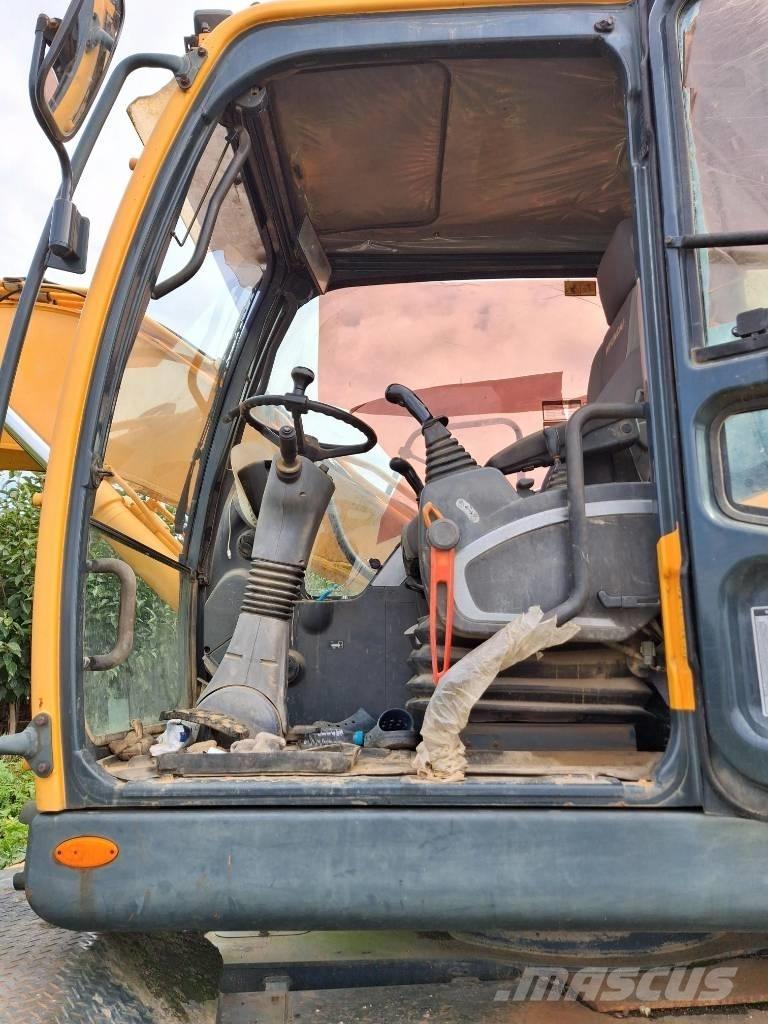 Hyundai Robex 140 W Ratasekskavaatorid