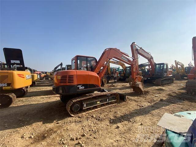 Doosan DX 80 Miniekskavaatorid < 7 t