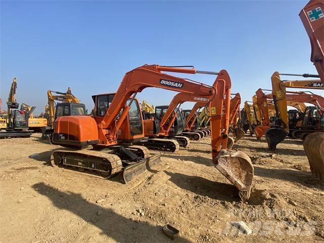 Doosan DX 80 Miniekskavaatorid < 7 t